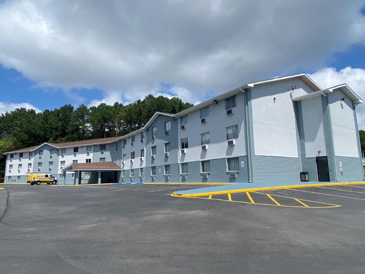 Super 8 By Wyndham Homewood Birmingham Area Bagian luar foto